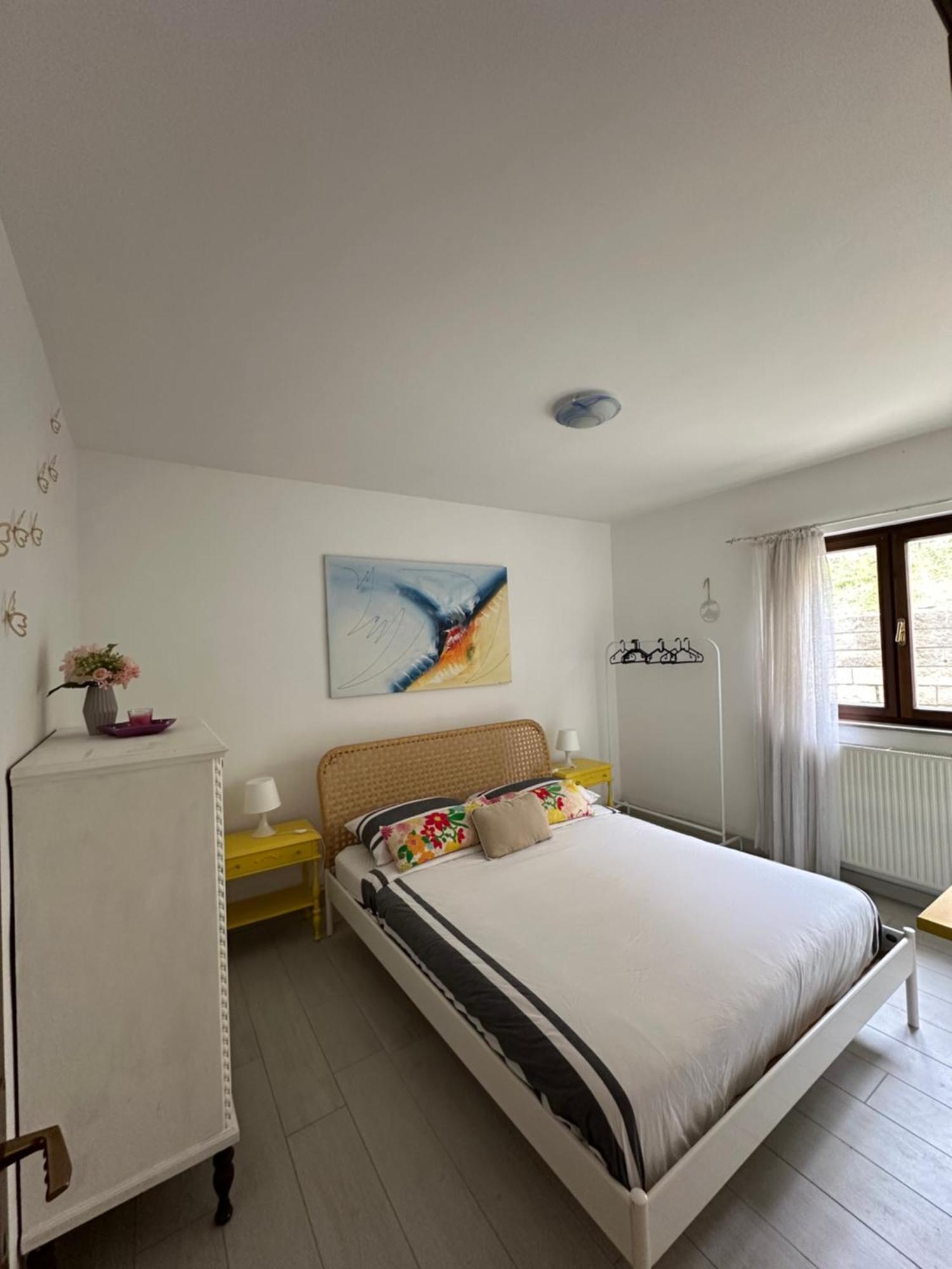 Lake Apartment Ischia White Tenna Exteriör bild